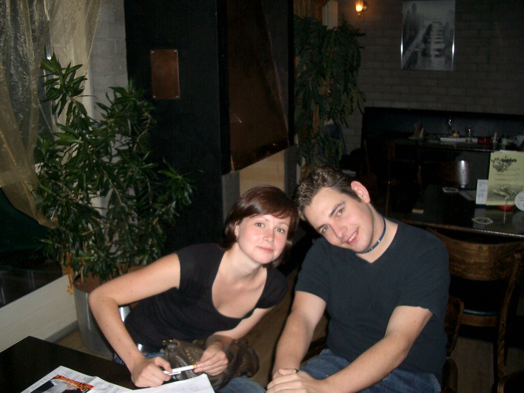 2006099